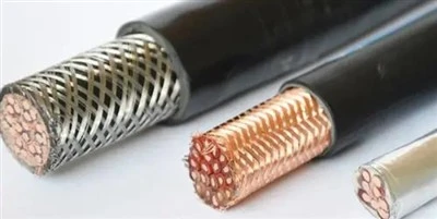 Cable y alambre protector de cadena de arrastre